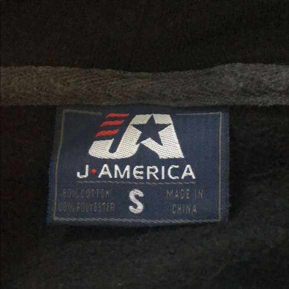 Sweatshirt - Picture 3 of 3